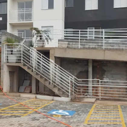 Corrimão e Escadas - projeto 17 da A&M Calhas, Rufos e Estruturas Metálicas